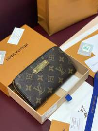 Picture of Louis Vuitton Wallets _SKUfw240692865fw